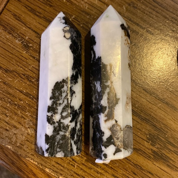 2 small Zebra Jasper Towers - Picture 14 of 16